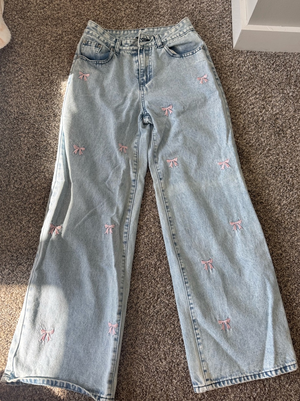 Forever 21 Light Wash Wide-Leg Jeans with Pink Bow Accents